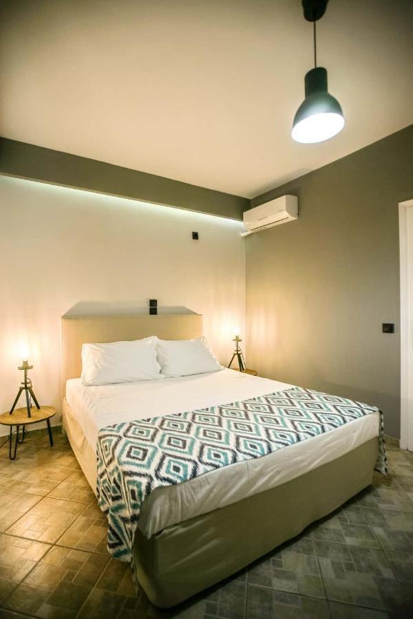 Andros Maisonettes Agios Petros  Luaran gambar