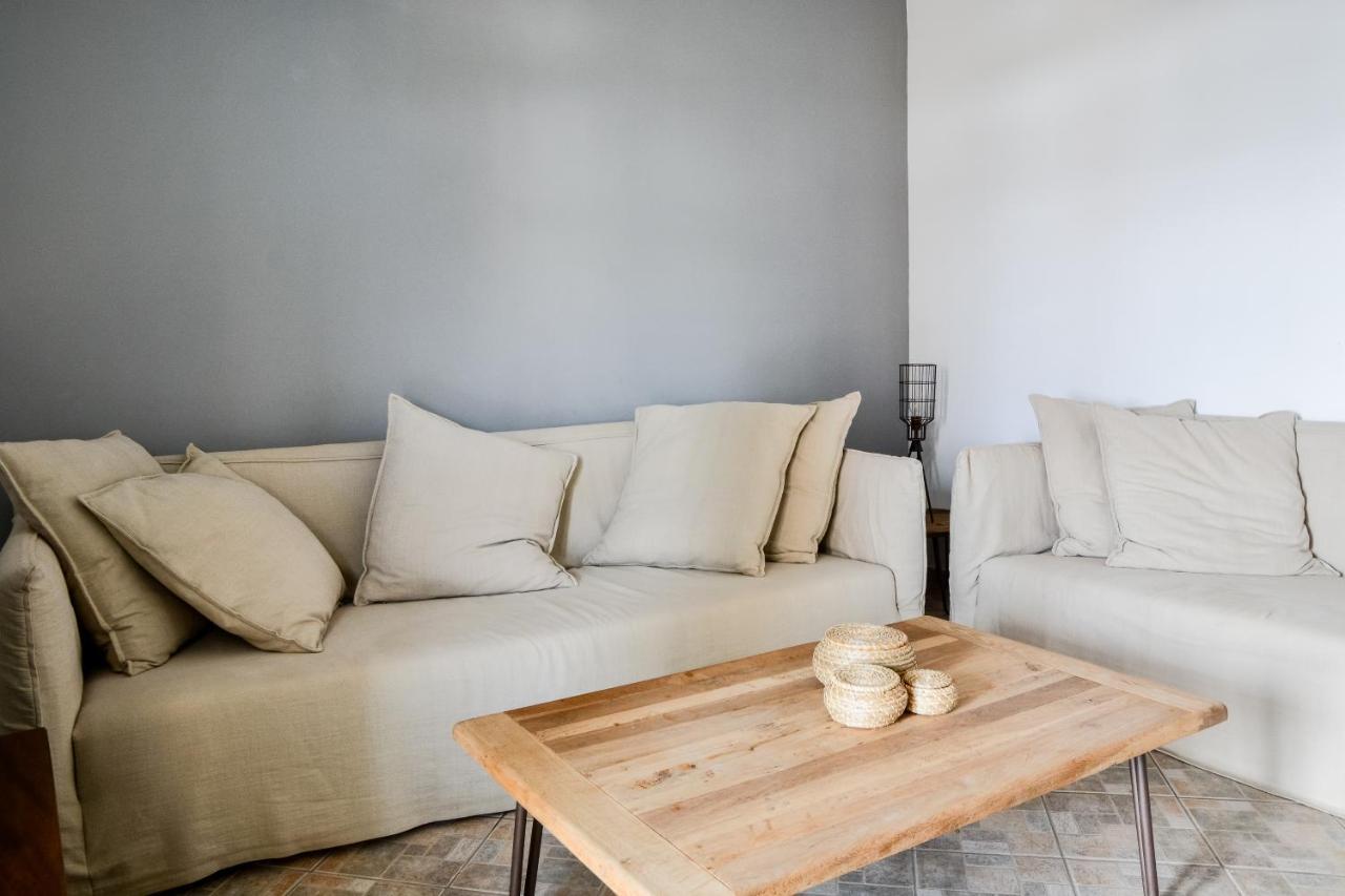 Andros Maisonettes Agios Petros  Luaran gambar