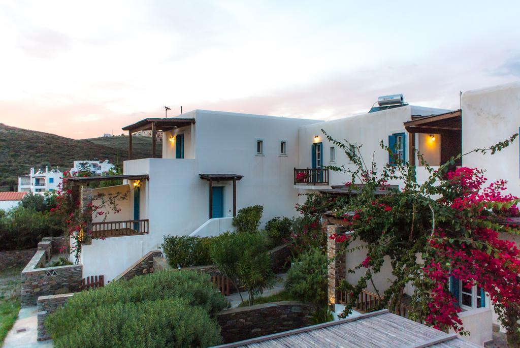 Andros Maisonettes Agios Petros  Luaran gambar