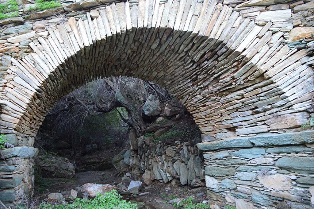 Andros Maisonettes Agios Petros  Luaran gambar